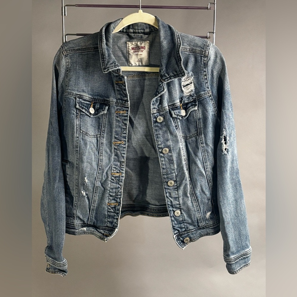 Mossimo Supply Co. Women's Blue Denim Jacket
